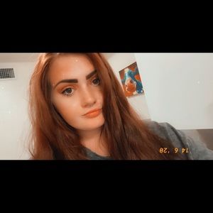 Meet your Posher, Savannah